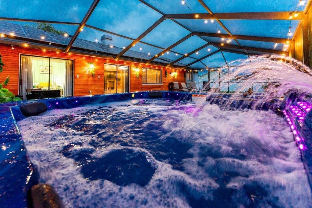 The Pelican/Pool/Hottub/Gameroom Brandon Exterior foto